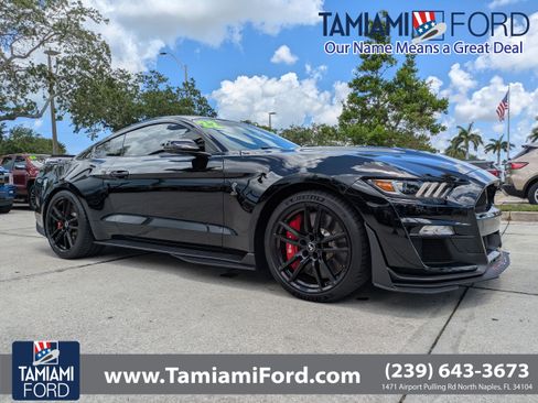Certified 2022 Ford Mustang Shelby GT500 w/ Technology Package RWD image 1