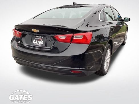 Used 2025 Chevrolet Malibu LT FWD image 9