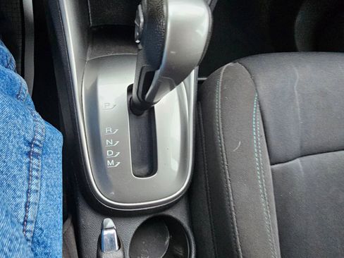 Used 2015 Chevrolet Trax LT image 41