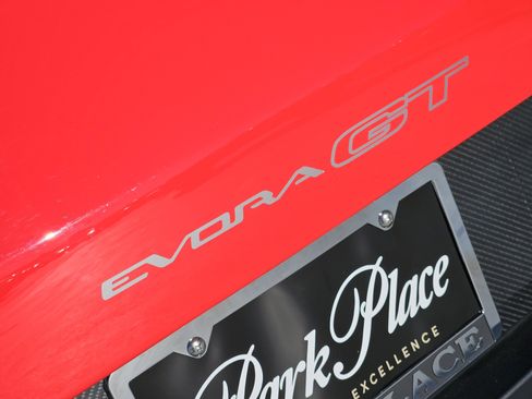 Used 2021 Lotus Evora image 14