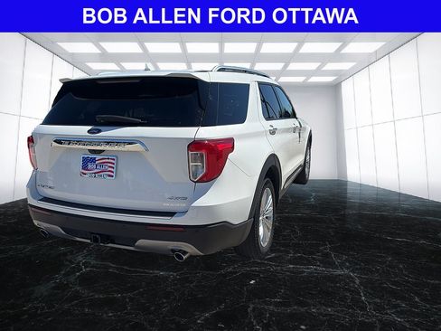Used 2023 Ford Explorer Limited w/ Limited Technology Package AWD/4WD image 6