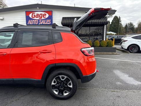 Used 2018 Jeep Compass Trailhawk w/ Safe & Security Group image 7