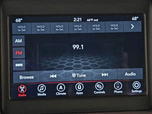 Used 2021 Dodge Challenger SXT image 25