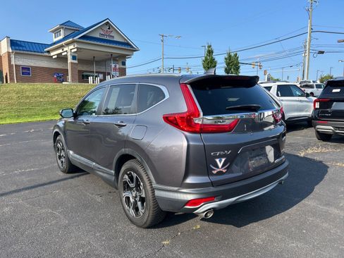 Used 2019 Honda CR-V Touring image 7