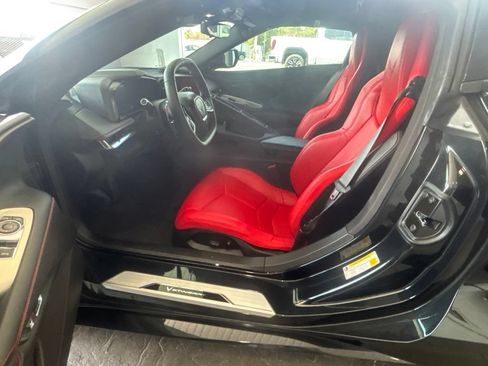 Used 2024 Chevrolet Corvette Stingray Coupe w/ 1LT RWD image 11
