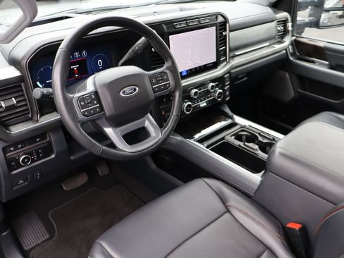 Used 2024 Ford F350 Lariat w/ Lariat Ultimate Package AWD/4WD image 5