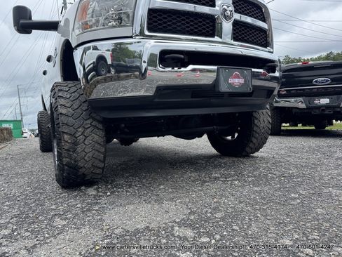 Used 2018 RAM 2500 Tradesman w/ Chrome Appearance Group AWD/4WD image 5