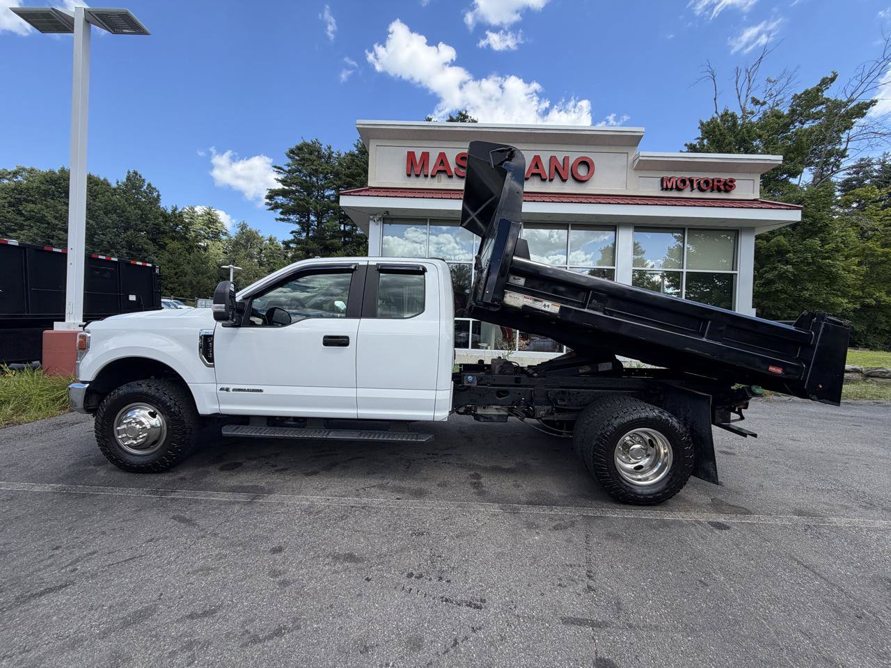 Used 2020 Ford F350 XL w/ Power Equipment Group AWD/4WD image 10