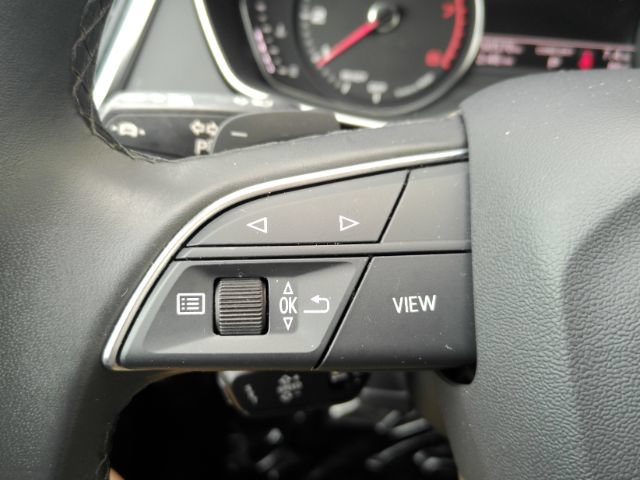 Used 2023 Audi Q5 2.0T Premium w/ Convenience Package AWD/4WD image 39