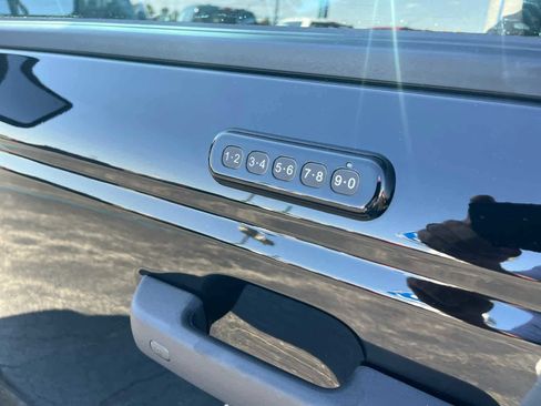 Used 2023 Ford Bronco Big Bend w/ Sasquatch Package image 29