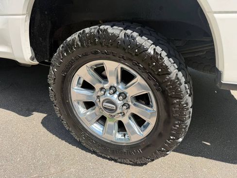 Used 2017 Ford F250 Platinum w/ Platinum Ultimate Package AWD/4WD image 75