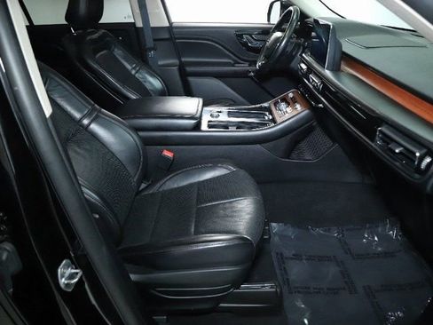 Used 2020 Lincoln Aviator Reserve w/ Class IV Trailer Tow Package image 34