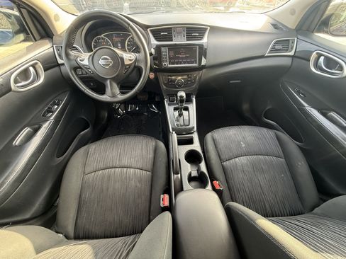 Used 2019 Nissan Sentra SV image 11