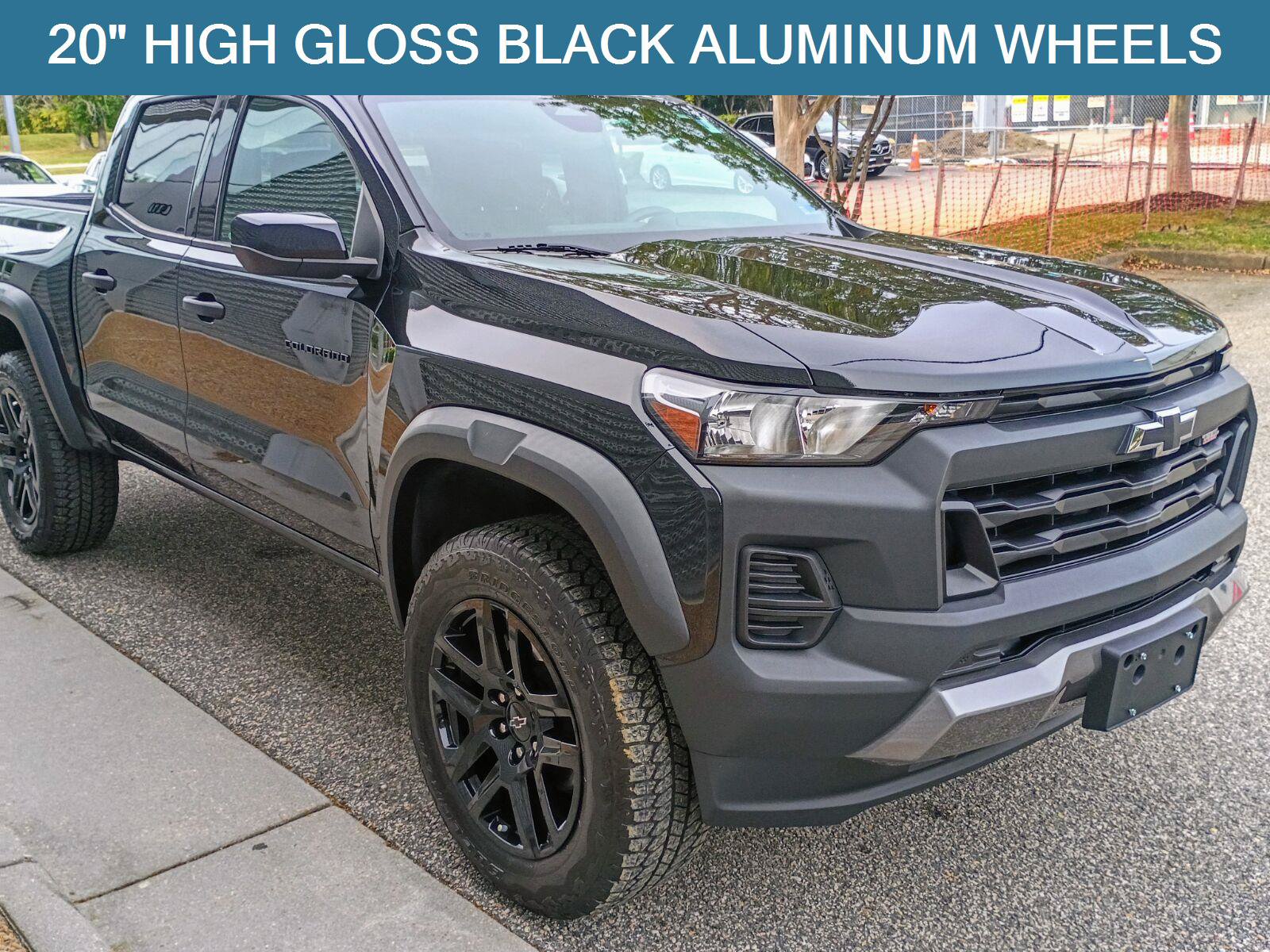 Used 2023 Chevrolet Colorado Trail Boss w/ Safety Package AWD/4WD image 5