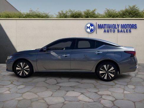 Used 2021 Nissan Altima 2.5 SL image 6