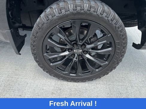 Used 2022 Chevrolet Silverado 1500 RST w/ Convenience Package II image 17