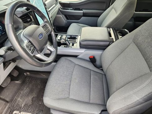 Used 2024 Ford F150 Lightning Flash image 10