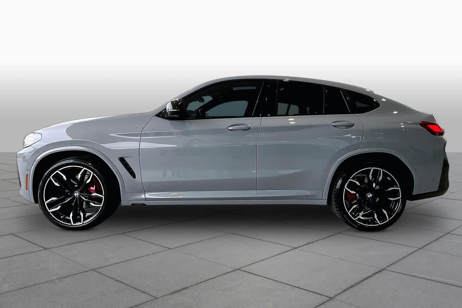 Used 2025 BMW X4 M40i w/ Premium Package AWD/4WD image 32