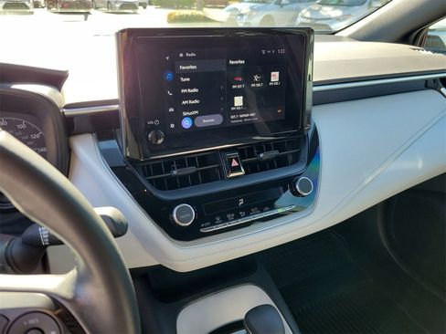 Used 2024 Toyota Corolla SE image 23