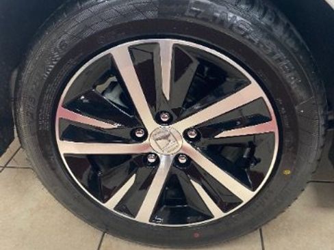 Used 2023 Honda Civic LX image 27