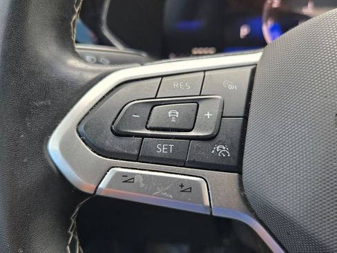 Certified 2024 Volkswagen Taos S FWD image 21