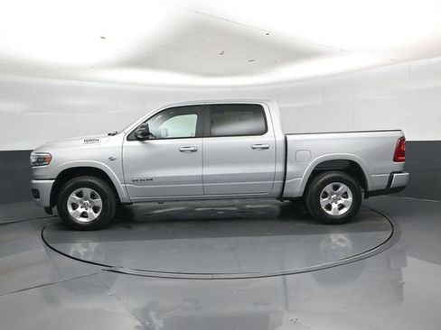 New 2026 RAM 1500 4x4 Crew Cab image 7