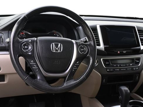 Used 2017 Honda Pilot EX-L image 12