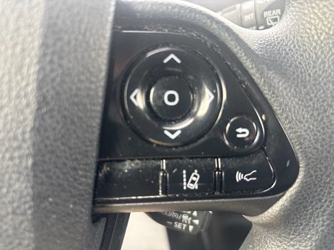 Used 2021 Toyota Prius LE w/ Carpet Mat Package (TMS) image 23