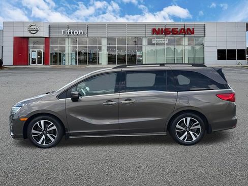 Used 2018 Honda Odyssey Elite image 4