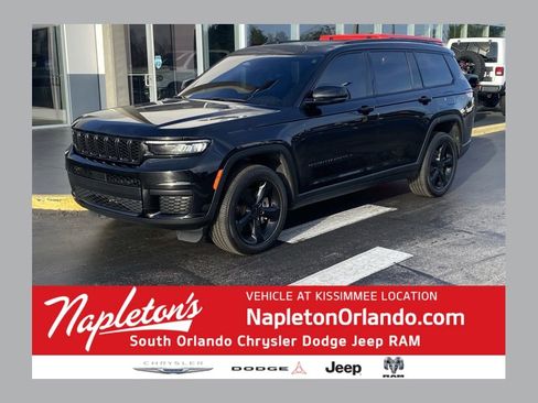 Used 2023 Jeep Grand Cherokee L Laredo RWD image 1