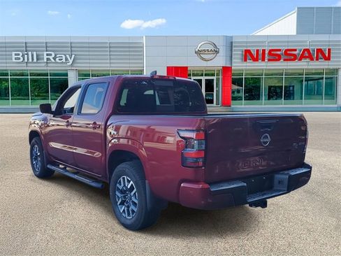 Used 2024 Nissan Frontier SL w/ Technology Package image 4