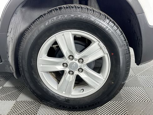 Used 2019 Chevrolet Trax LS w/ Tint and Cruise Package image 35