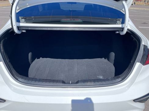 Used 2019 Kia Forte LXS image 17