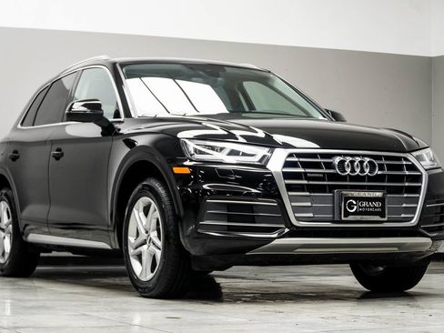 Used 2018 Audi Q5 2.0T Premium Plus w/ Premium Plus Package image 4