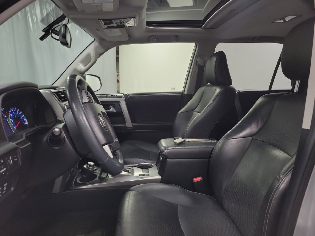 Used 2017 Toyota 4Runner Limited AWD/4WD image 14