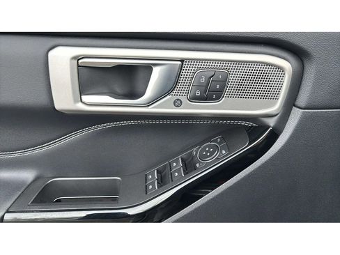 Used 2022 Ford Explorer ST w/ Equipment Group 401A image 20