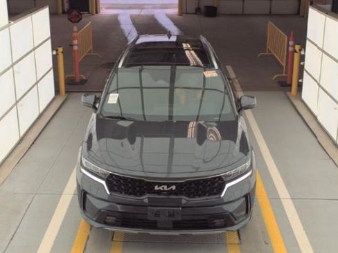 Used 2023 Kia Sorento SX Prestige AWD/4WD image 3