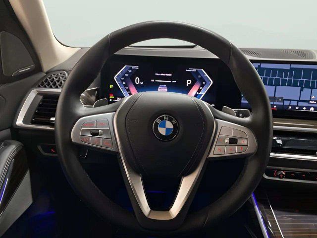 Used 2026 BMW X7 xDrive40i w/ Premium Package AWD/4WD image 17