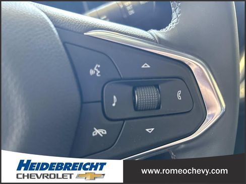 Certified 2024 Chevrolet Trax LT w/ Driver Confidence Package FWD image 20