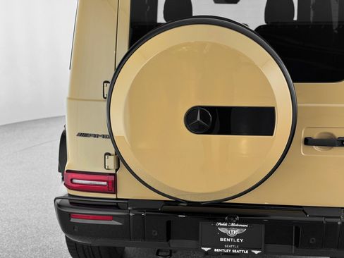 Used 2025 Mercedes-Benz G 63 AMG AMG G 63 image 41