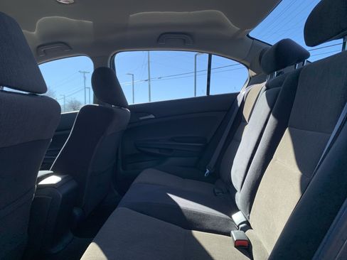 Used 2009 Honda Accord LX-P image 32