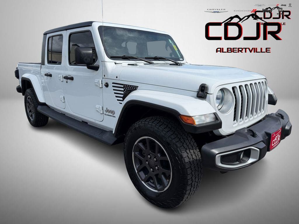 Used 2021 Jeep Gladiator Overland w/ Safety Group AWD/4WD image 1