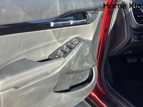 New 2026 Kia Seltos S image 9