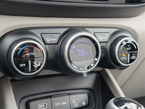 New 2026 Hyundai Venue SEL image 11