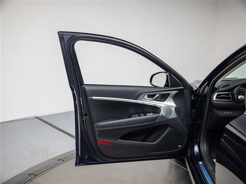 New 2026 Genesis G70 2.5T Prestige RWD image 28
