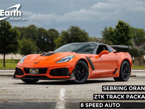 Used 2019 Chevrolet Corvette ZR1 RWD image 1