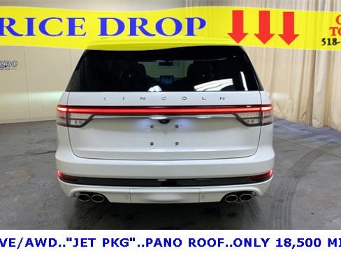 Used 2023 Lincoln Aviator Reserve w/ Equipment Group 201A image 4