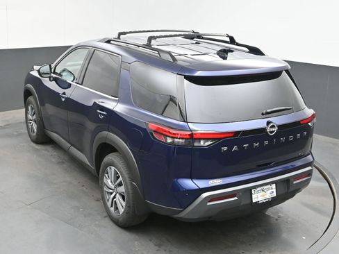 New 2026 Nissan Pathfinder SL FWD image 31