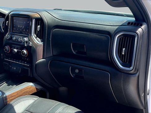 Used 2022 Chevrolet Silverado 1500 High Country AWD/4WD image 19