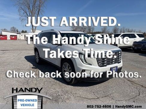 Used 2025 GMC Acadia Denali w/ Super Cruise Package image 1